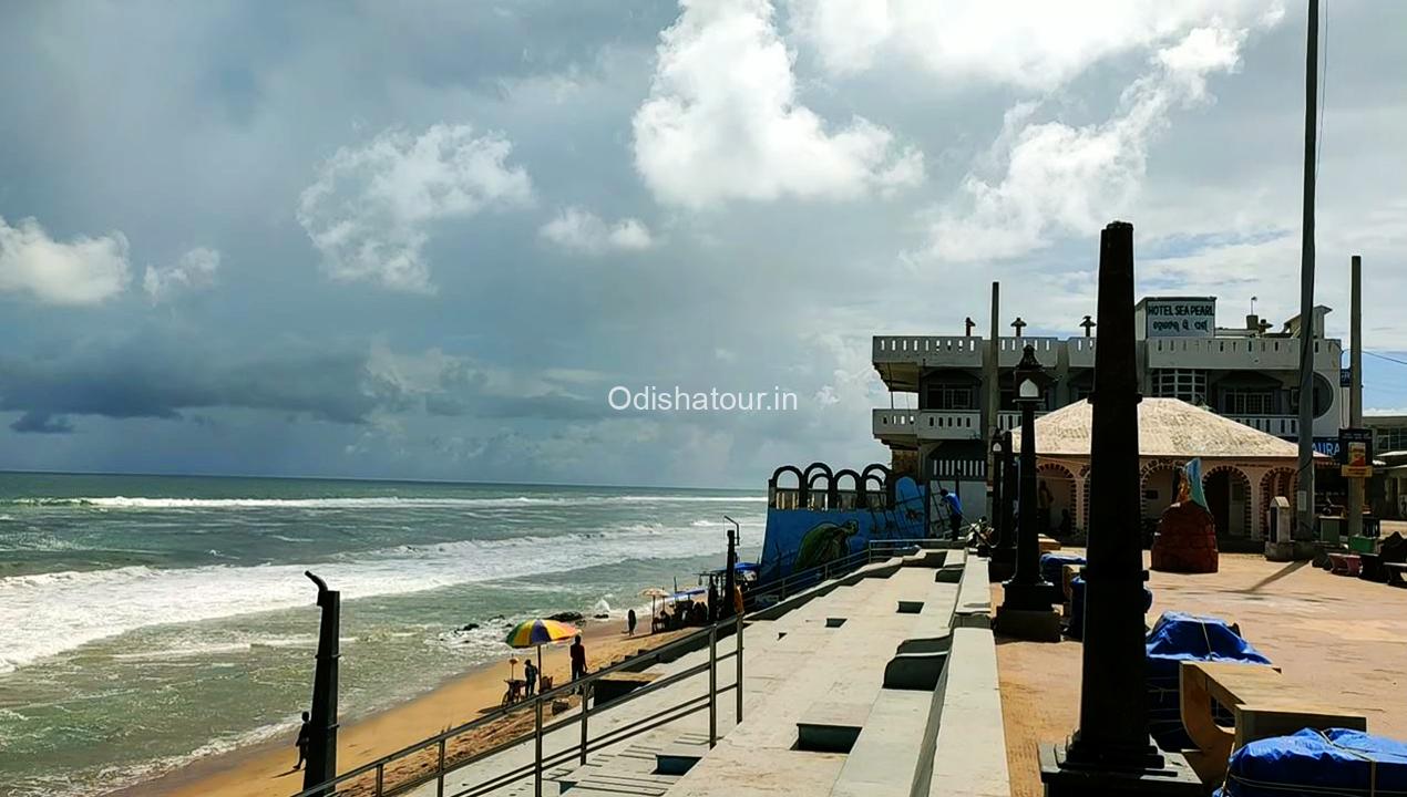 ocean view and tourist sitting place of gopalpur beach