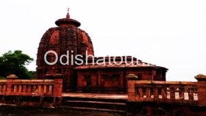 Odisha Tour | Nilakantheswar Temple, Padmapur, Rayagada