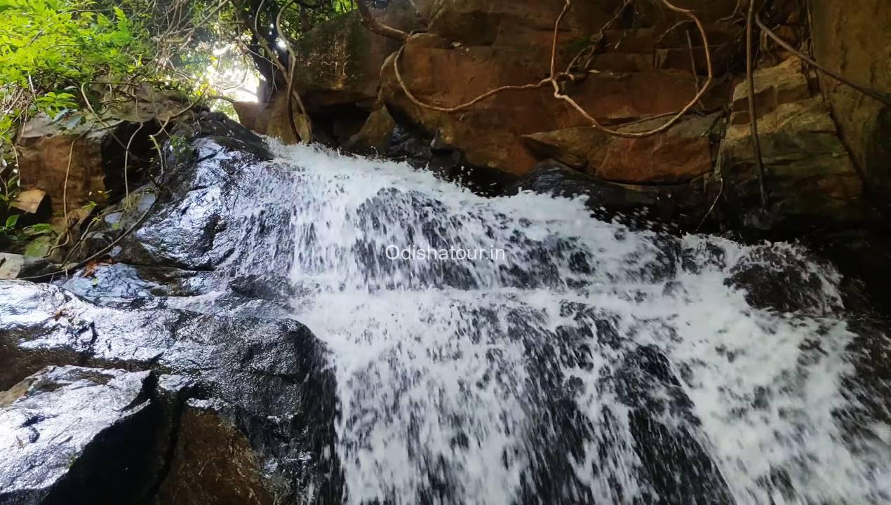 Khuludi Waterfall ,Angul (3)
