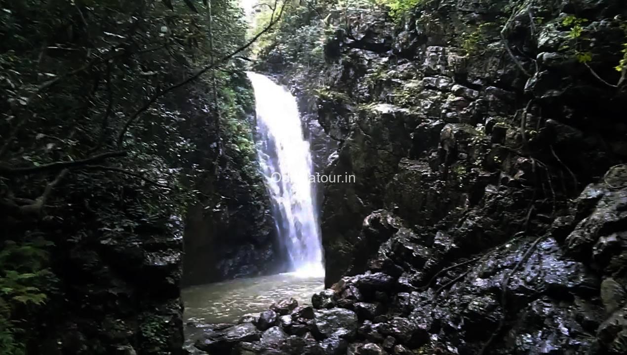 Handibhanga Waterfall