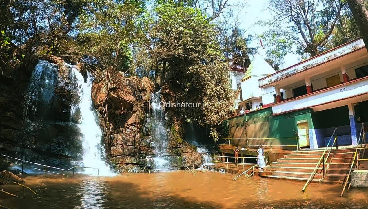 murga mahadev waterfall