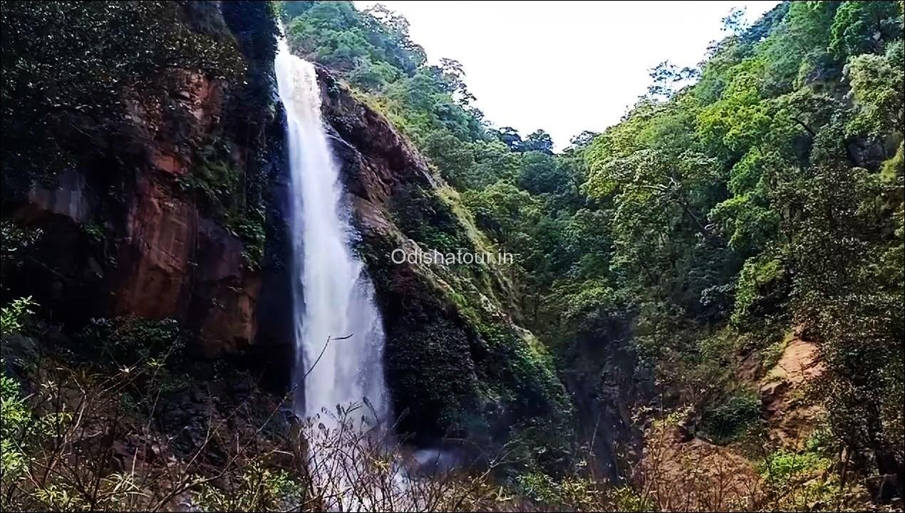 Dokrichanchara Waterfall