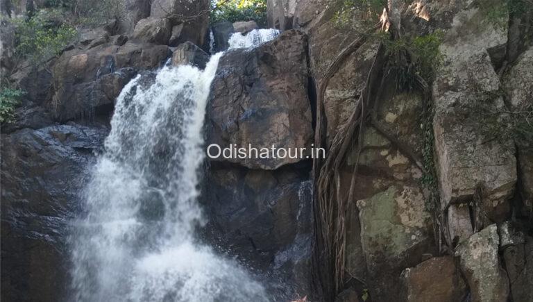 Midubanda Waterfall Daringbadi Kandhamal