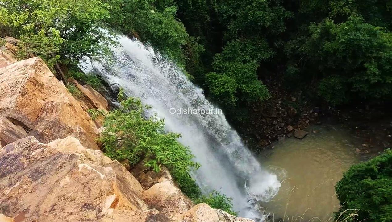 Nalichuan Waterfall