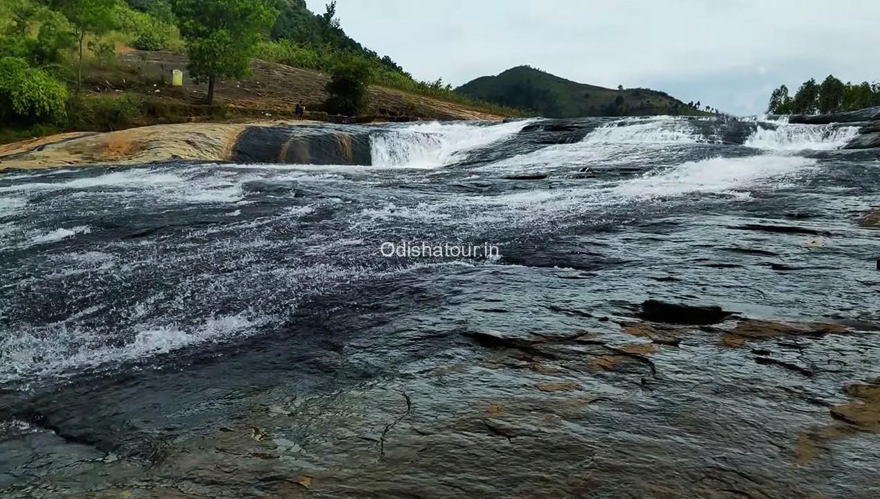Read more about the article Punjisil Waterfall, Laxmipur, Koraput