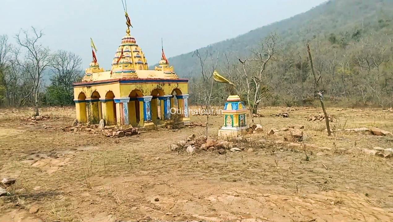 Nalichuan temple waterfall