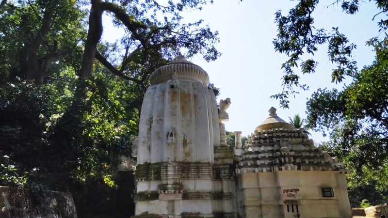 Chandrashekhar Mahadev Temple, Kapilash Hill, Dhenkanal | Odisha Tour