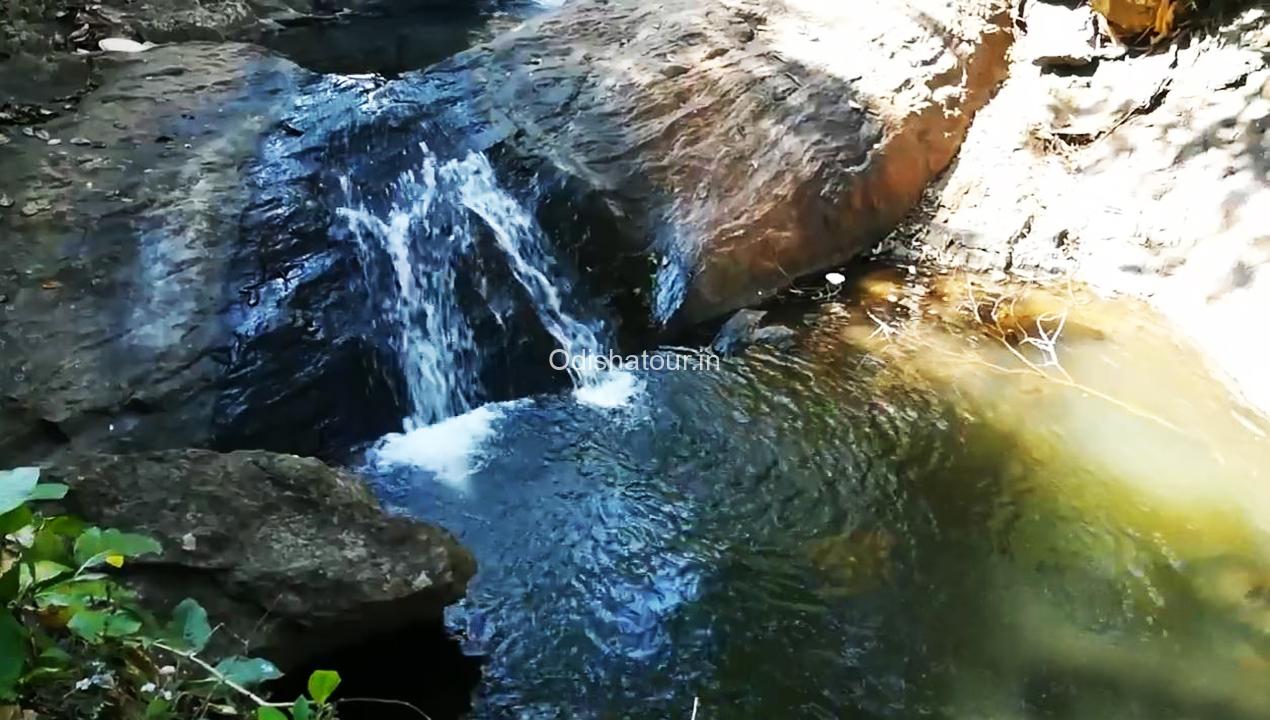 Nandinia Waterfall