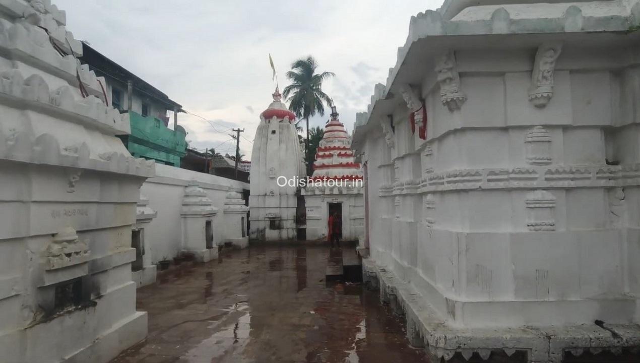 Puri Balunkeswar Temple