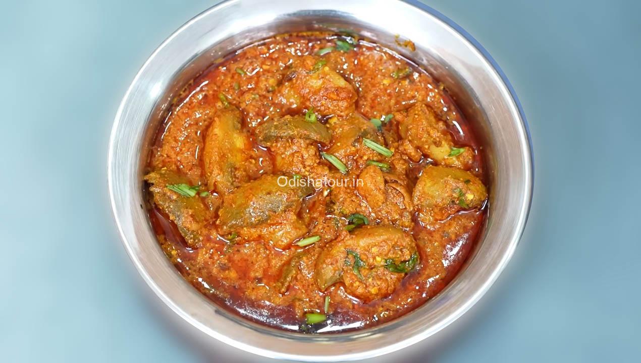 Read more about the article Chhatu Besara Rai Recipe, Mushroom Masala Curry