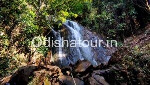 Read more about the article Pangali Waterfall, Daringbadi, Kandhamal