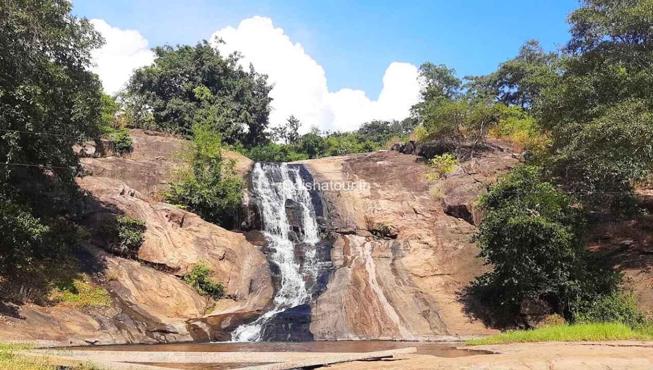 Read more about the article Bhim Dhara Waterfall, Angul