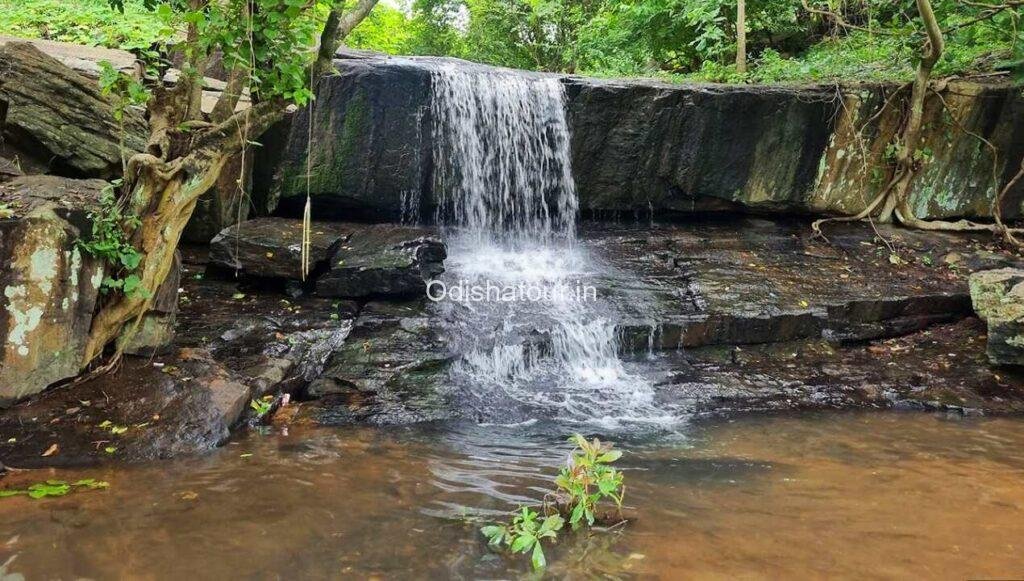 Dalar Waterfall, Dallar, Mandar, Dhenkanal