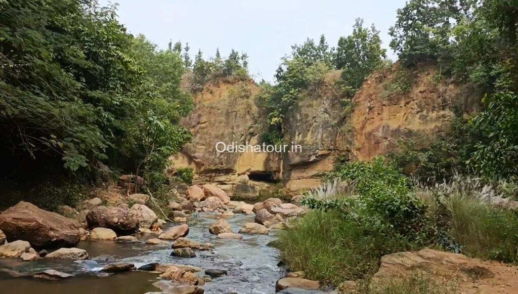 Patrapada Waterfall & Maa Bayani Pitha, Angul