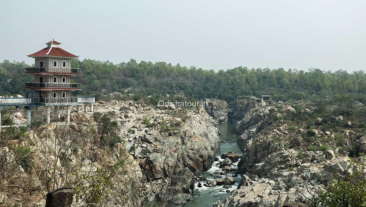 Read more about the article Bhimkund Waterfall & Picnic Spot, Keonjhar