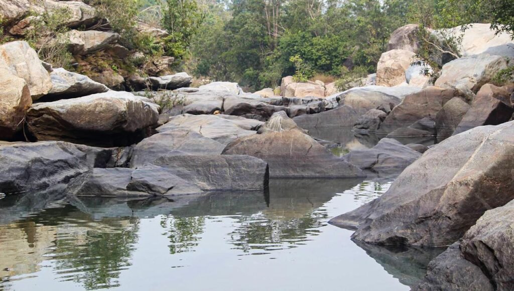 Sapa Ghara Waterfall & Picni Spot, Keonjhar