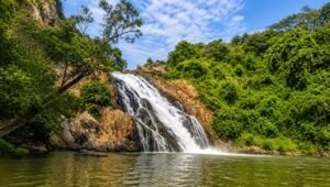 Read more about the article Garjan Khol Waterfall, Pallahara, Angul