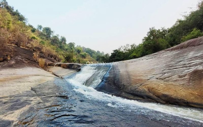 Kicherlang waterfall nuagada gajapati