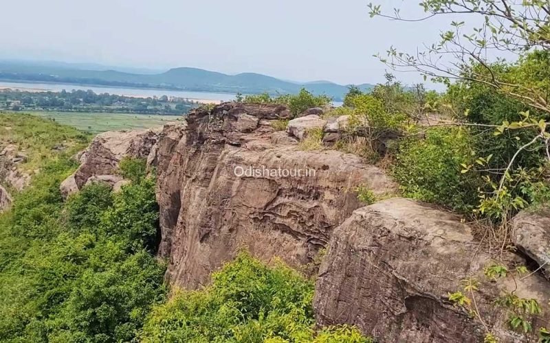 Pandava Bakhara hill station