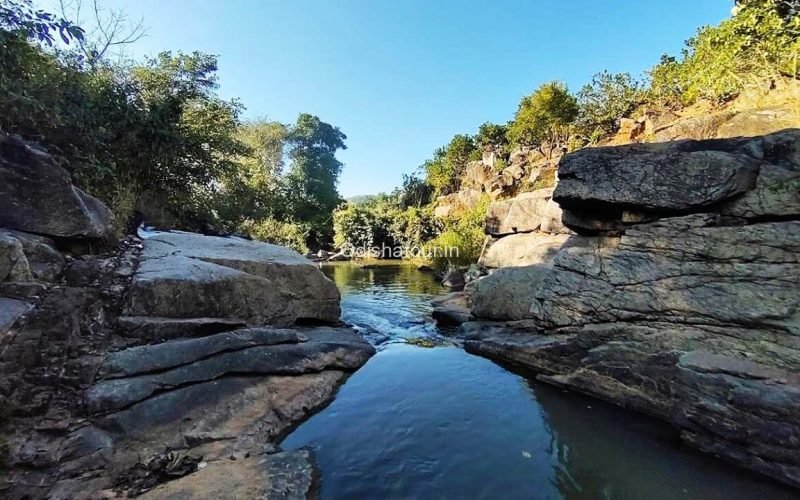 Puligummi Waterfall gajapati