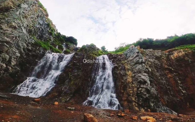 kupari-waterfall
